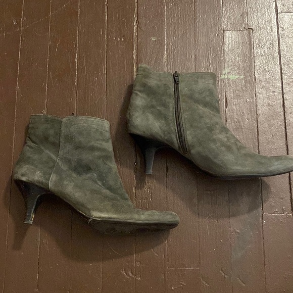 Bandolino Shoes - Bandolino suede ankle boots